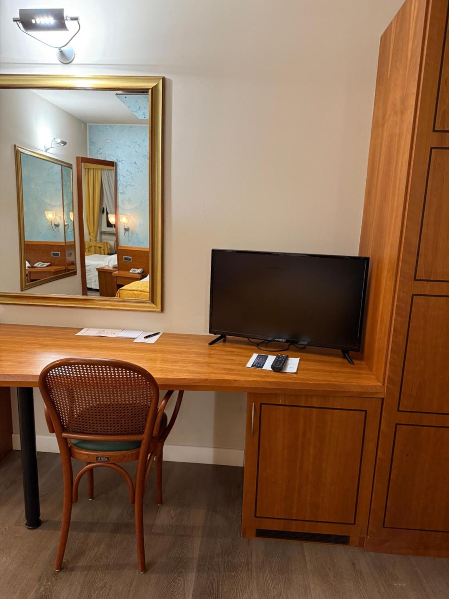 Hotel Motel Sporting Montodine Extérieur photo