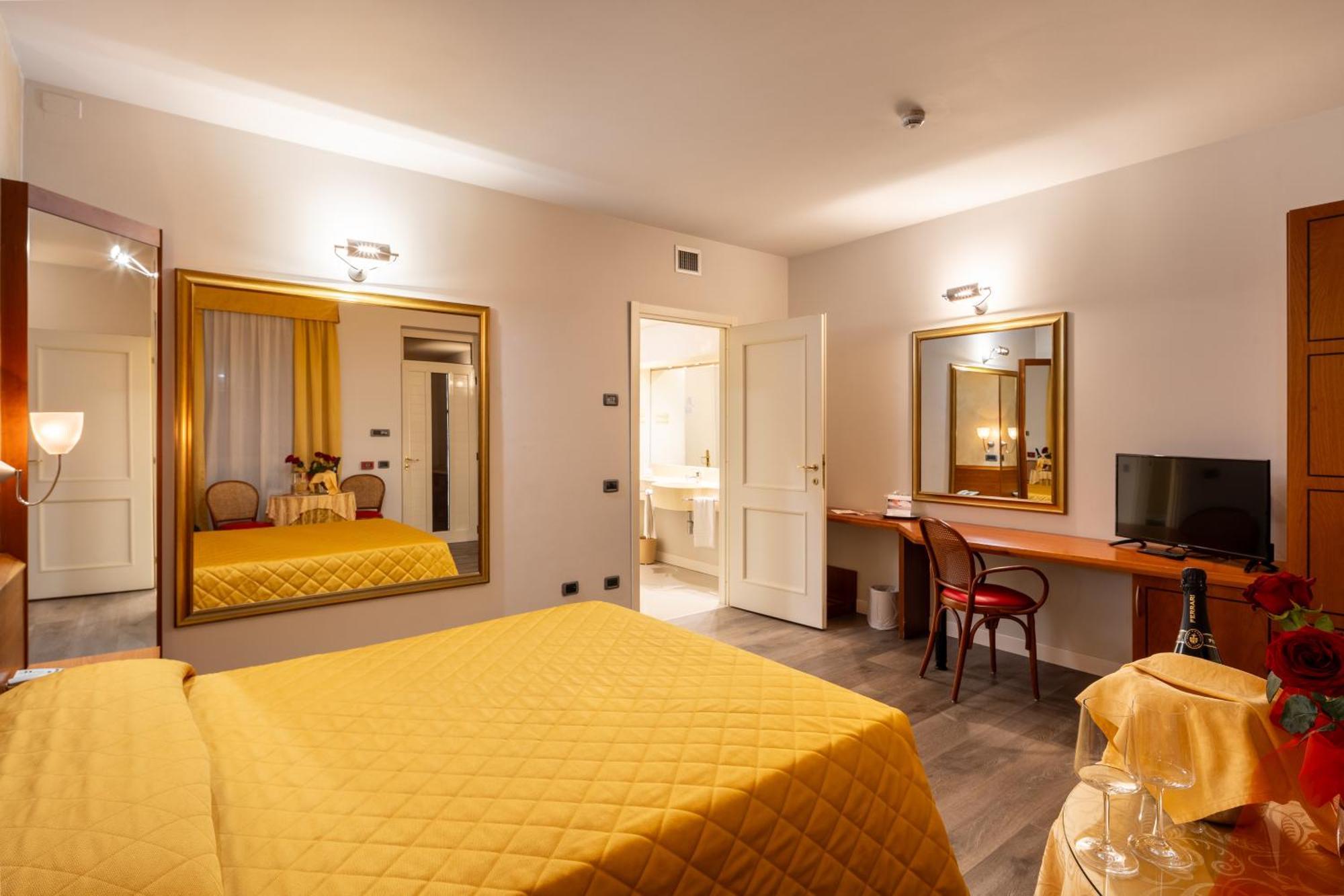 Hotel Motel Sporting Montodine Extérieur photo